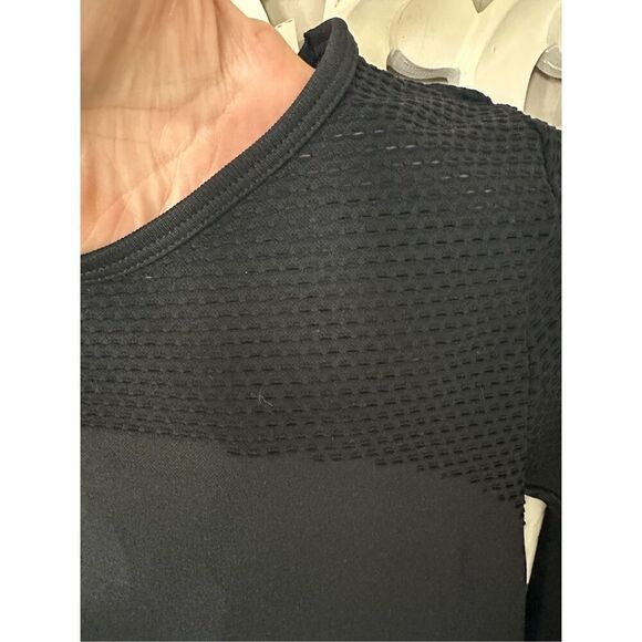 Fabletics Musetta Seamless Long-Sleeve Top - Picture 5 of 11